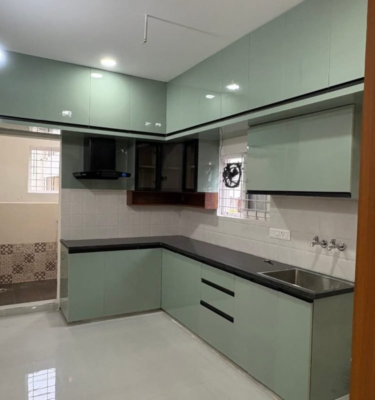 crystalinteriorsandconstructions